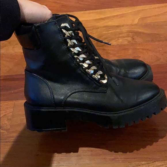 Forever 21 black gold studded combat boots - Picture 4 of 8